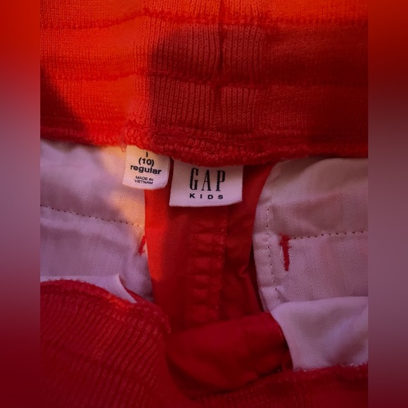GAP Kids Bright Orange Cargo Shorts - Picture 5 of 5